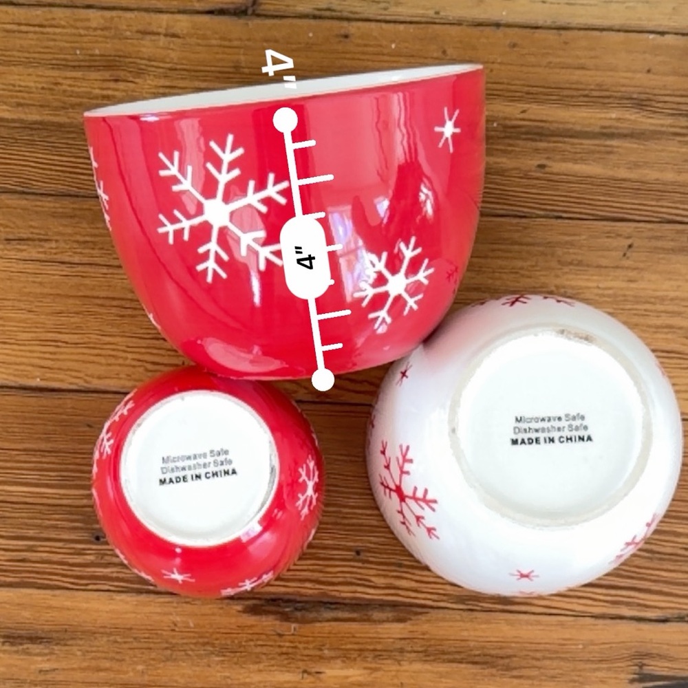 Christmas Red White Snowflake Nesting Bowls Set of Three Candy Dish